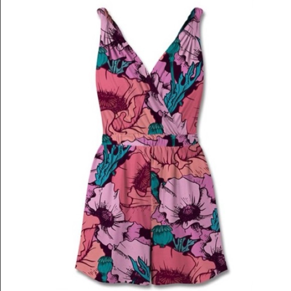 NWOT Floral Sleeveless V-Neck Romper